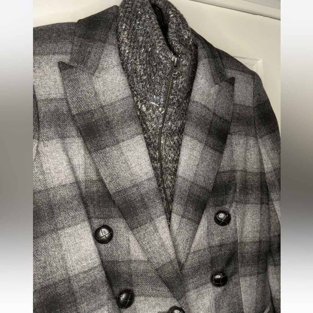 Veronica Beard Black and Gray Plaid Blazer - Picture 13 of 15